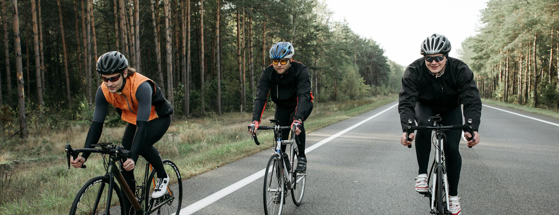 Fahrradhelm -Fahrradhelm pexels pavel danilyuk 5807541