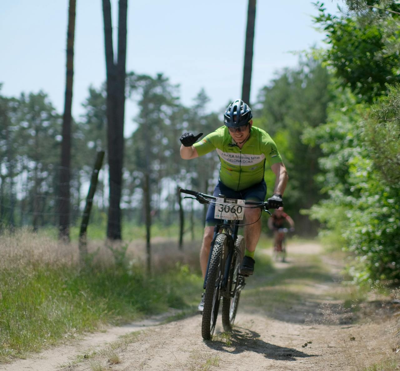 Fahrradhelm -Fahrradhelm pexels szafran 32626962